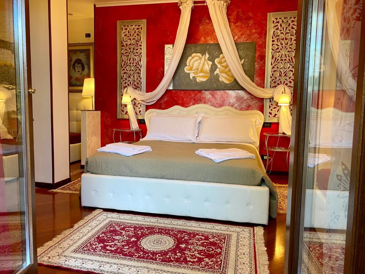 B&B Garda 4U Дезенцано-дель-Гарда Екстер'єр фото